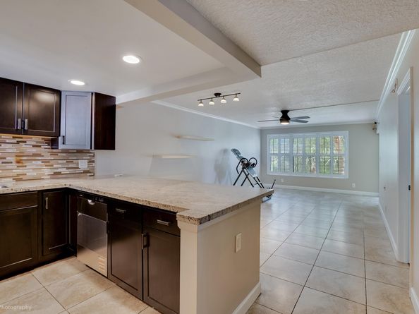 2314 S Cypress Bend Drive Unit 313, Pompano Beach FL 33069