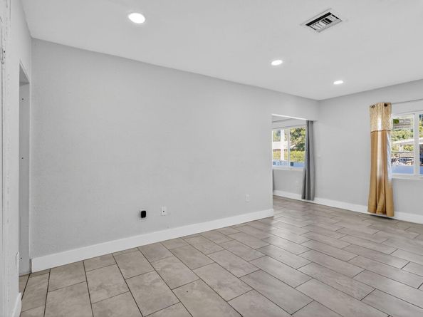 915 S F Street, Lake Worth Beach FL 33460
