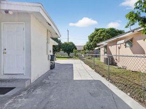 915 S F Street, Lake Worth Beach FL 33460