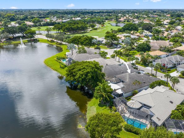10106 Spyglass Way, Boca Raton FL 33498
