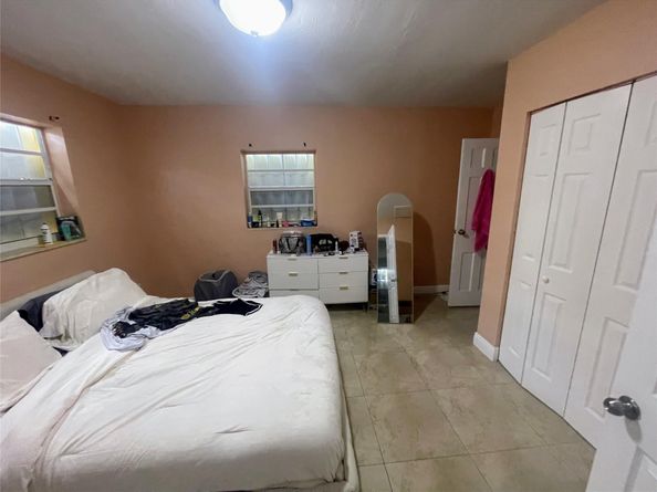 14215-14225 NE 9th Ave, North Miami FL 33161