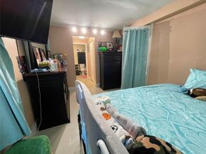 14215-14225 NE 9th Ave, North Miami FL 33161