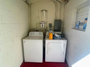 14215-14225 NE 9th Ave, North Miami FL 33161
