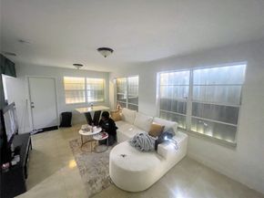 14215-14225 NE 9th Ave, North Miami FL 33161