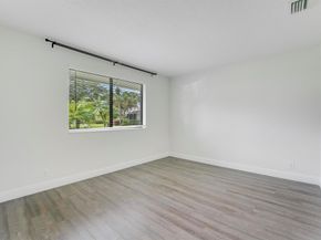 828 Club Drive, Palm Beach Gardens FL 33418
