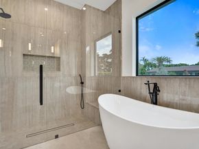 4451 NE 27th Terrace, Lighthouse Point FL 33064