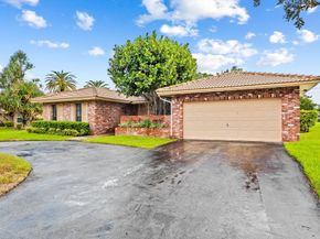 959 NW 109th Ter, Coral Springs FL 33071