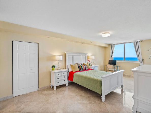 2011 N Ocean Blvd 1601N, Fort Lauderdale FL 33305