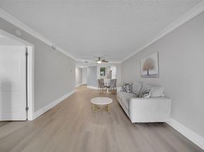 116 Lake Emerald Dr 401, Oakland Park FL 33309
