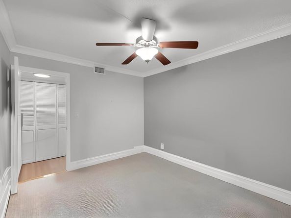 116 Lake Emerald Dr 401, Oakland Park FL 33309