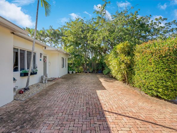 1420 NE 15th Ave, Fort Lauderdale FL 33304