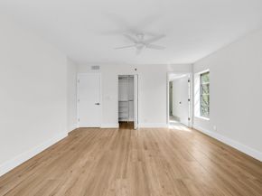 7290 Kinghurst Drive 301, Delray Beach FL 33446