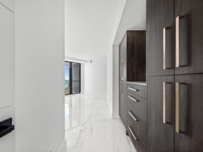 525 S Flagler Drive 15a, West Palm Beach FL 33401