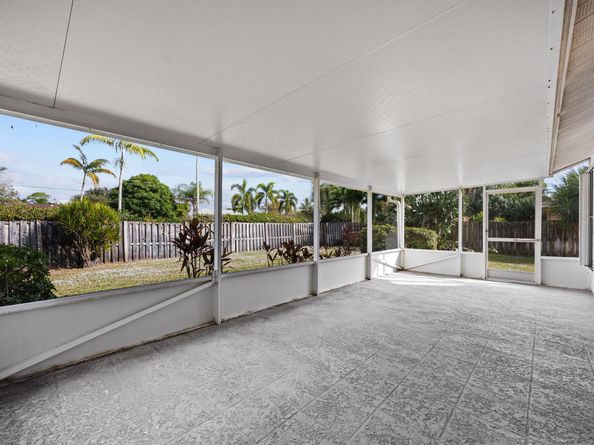 1544 Old Cypress Trail, Wellington FL 33414