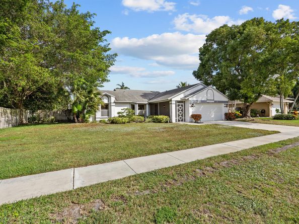 1544 Old Cypress Trail, Wellington FL 33414