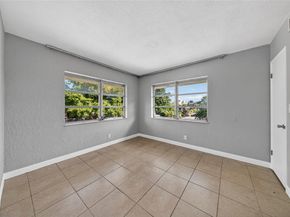 1900 NE 8th Ct 308, Fort Lauderdale FL 33304