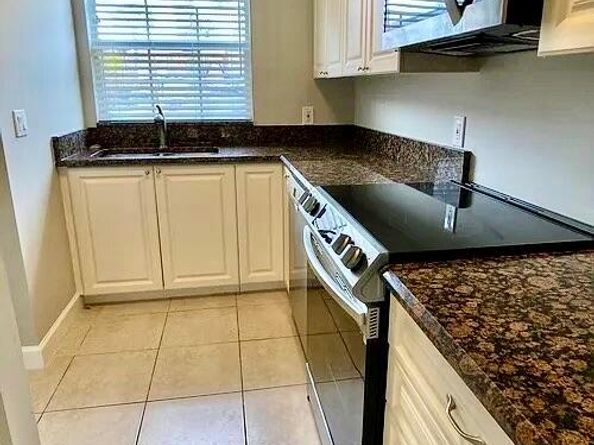 413 N Cypress Drive 4, Tequesta FL 33469