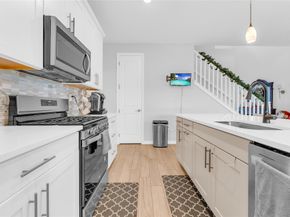 2854 Primrose Pl, Fort Lauderdale FL 33309