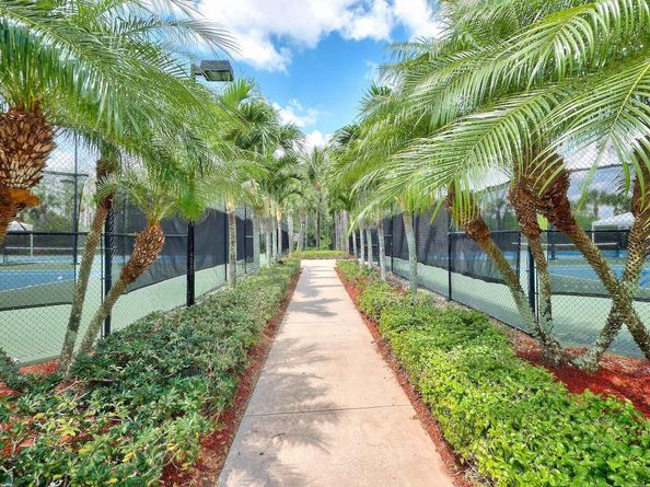 2754 Danforth Terrace, Wellington FL 33414