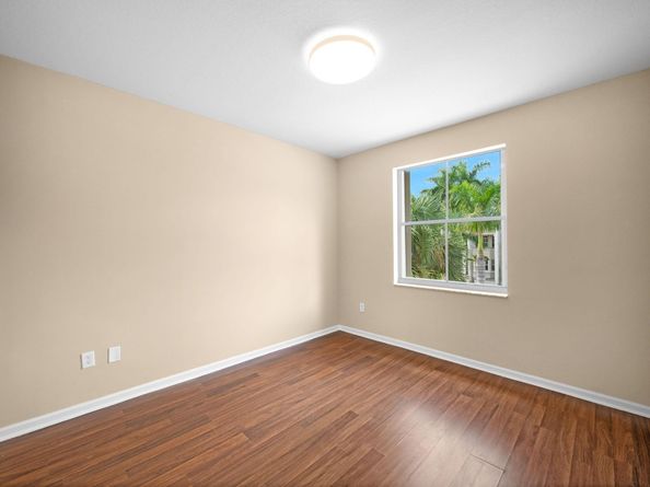 2754 Danforth Terrace, Wellington FL 33414