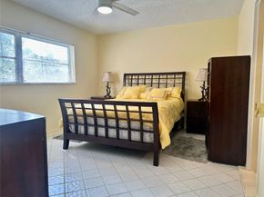 1015 Country Club Dr 307, Margate FL 33063