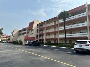 1015 Country Club Dr 307, Margate FL 33063