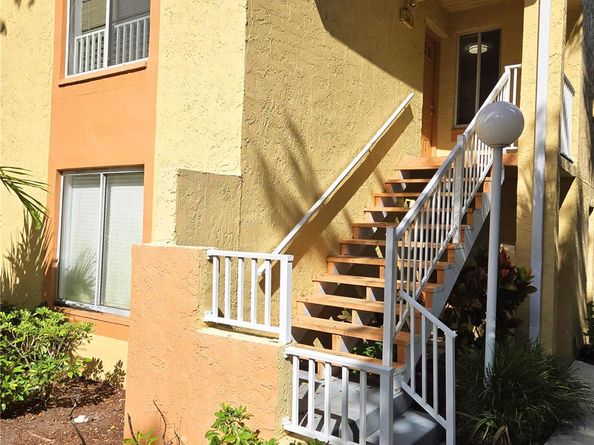 922 Coral Club Dr 922, Coral Springs FL 33071