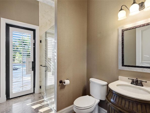 16800 Berkshire Ct, Southwest Ranches FL 33331