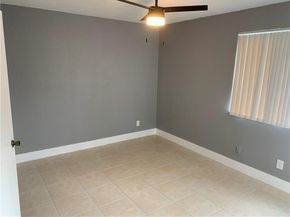 755 N 92nd Ave, Plantation FL 33324