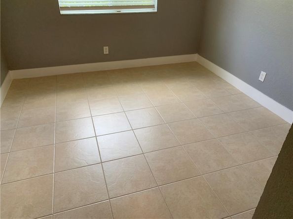 755 N 92nd Ave, Plantation FL 33324