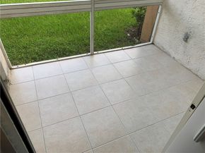 755 N 92nd Ave, Plantation FL 33324