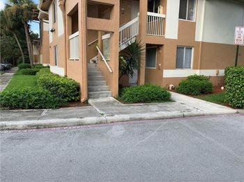 755 N 92nd Ave
