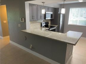 755 N 92nd Ave, Plantation FL 33324