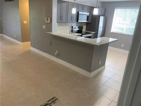 755 N 92nd Ave, Plantation FL 33324