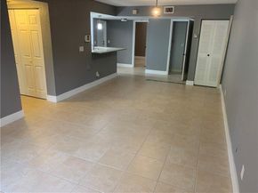 755 N 92nd Ave, Plantation FL 33324