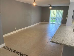755 N 92nd Ave, Plantation FL 33324