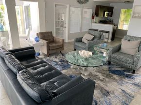 755 N 92nd Ave, Plantation FL 33324