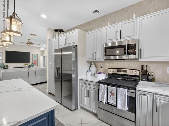 4087 NW 5th Ave, Fort Lauderdale FL 33309