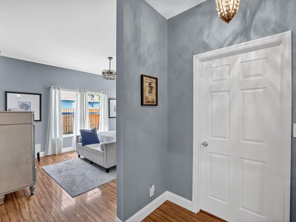 4087 NW 5th Ave, Fort Lauderdale FL 33309