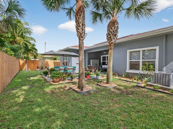 4087 NW 5th Ave, Fort Lauderdale FL 33309