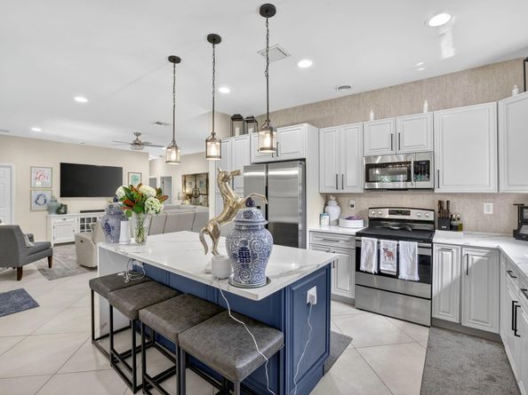 4087 NW 5th Ave, Fort Lauderdale FL 33309