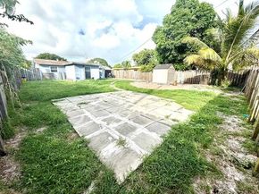 520 NW 13th Avenue, Boynton Beach FL 33435