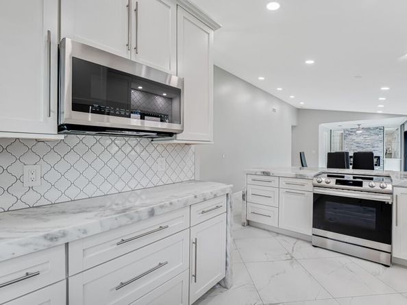 8216 Sweetbriar Way, Boca Raton FL 33496