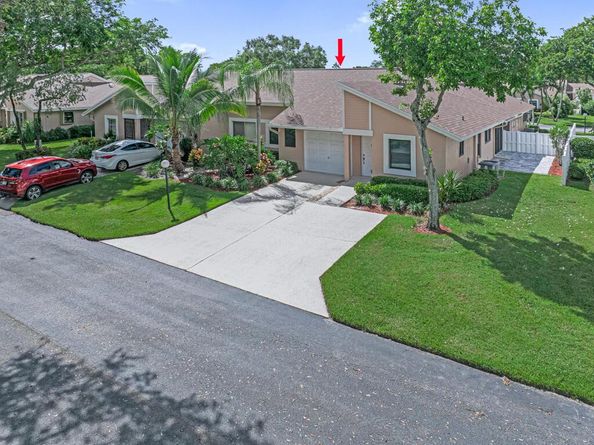 8216 Sweetbriar Way, Boca Raton FL 33496