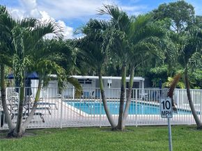 1440 SE 10th Ave 1A, Fort Lauderdale FL 33316