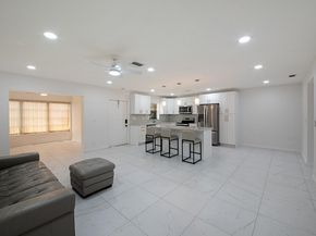5220 Nesting Way D, Delray Beach FL 33484