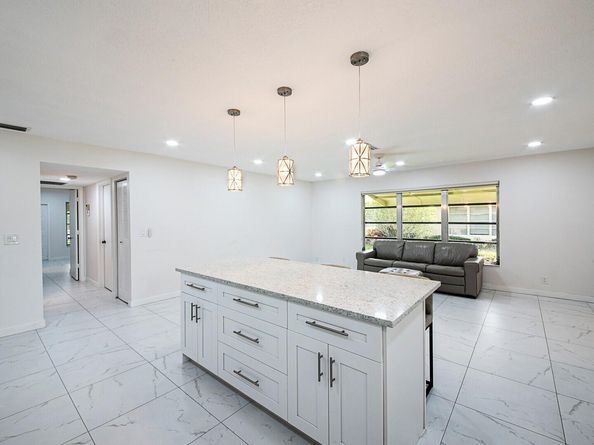 5220 Nesting Way D, Delray Beach FL 33484