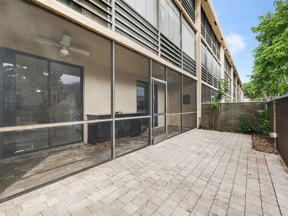 3361 NW 85th Ave 109, Coral Springs FL 33065