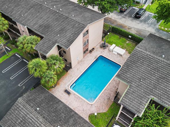 3361 NW 85th Ave 109, Coral Springs FL 33065