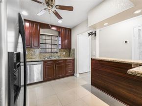 3361 NW 85th Ave 109, Coral Springs FL 33065